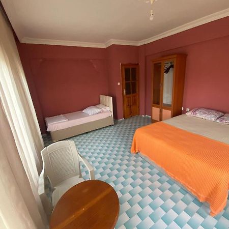 نزل فتحيةفي Adonis Bistro Cafe Bar المظهر الخارجي الصورة